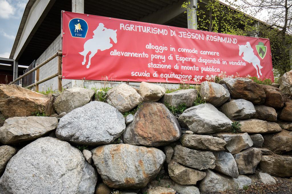Agriturismo Jesson Rosamund Cantù Exterior foto
